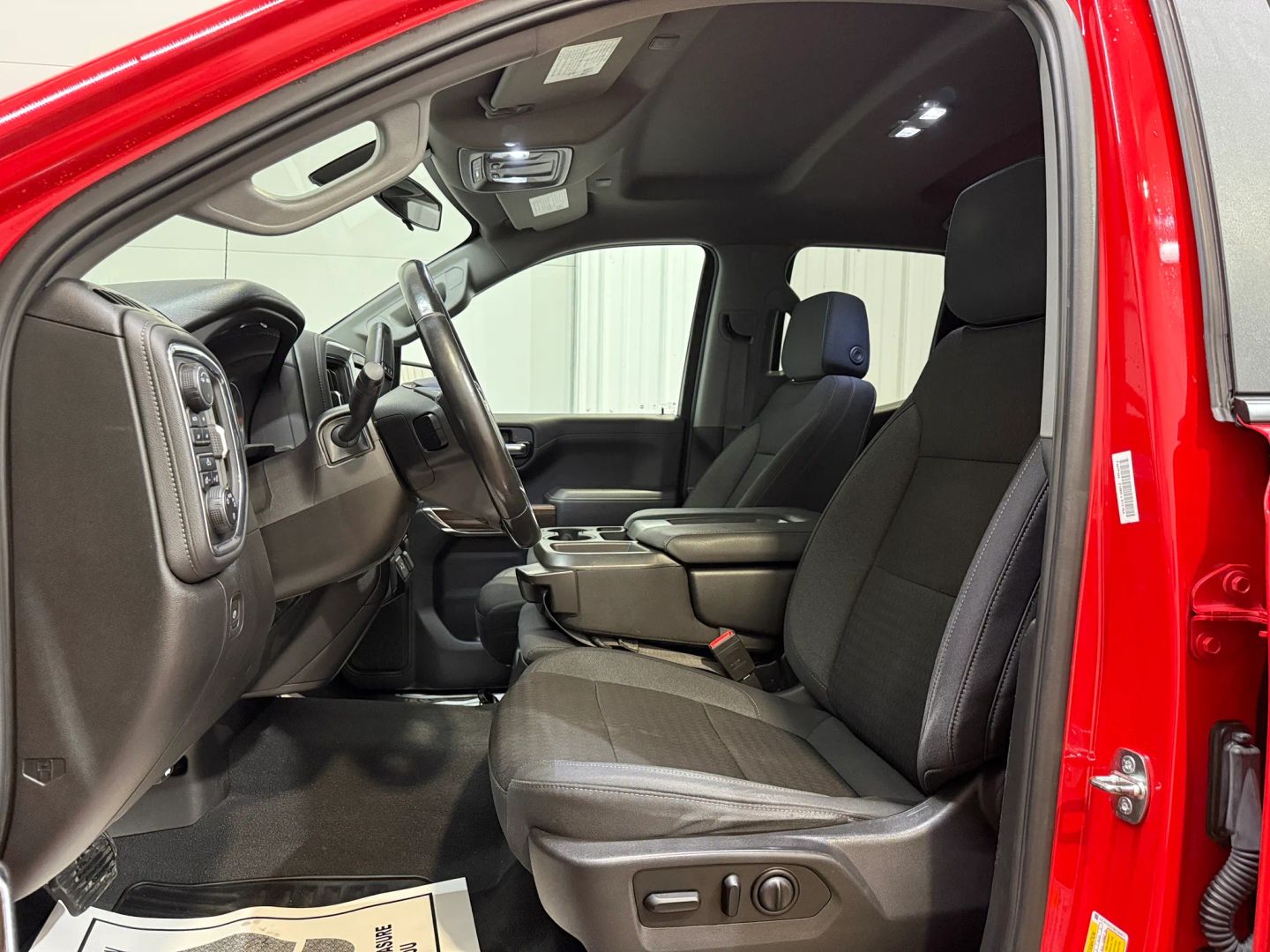 chevrolet silverado 1500 2021 1GCRYDED3MZ386871 image chevrolet silverado 1500 2021 1GCRYDED3MZ386871 image